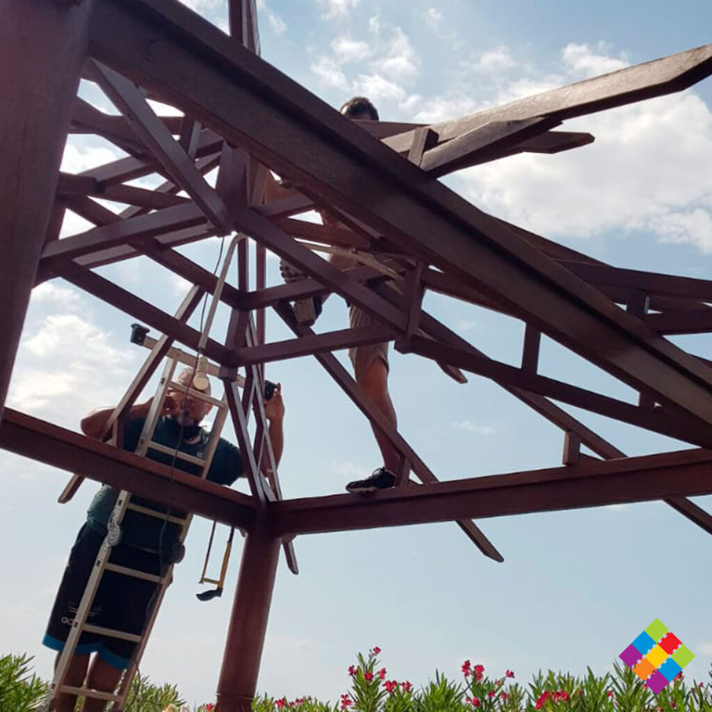 Empresa de tapicería e instalación de toldos en Requena